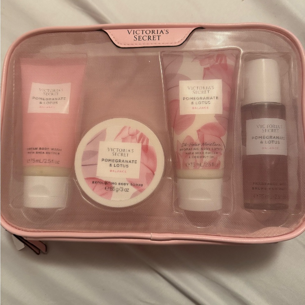 NWT Victoria's Secret Pomegranate & Lotus Body Set - Pink